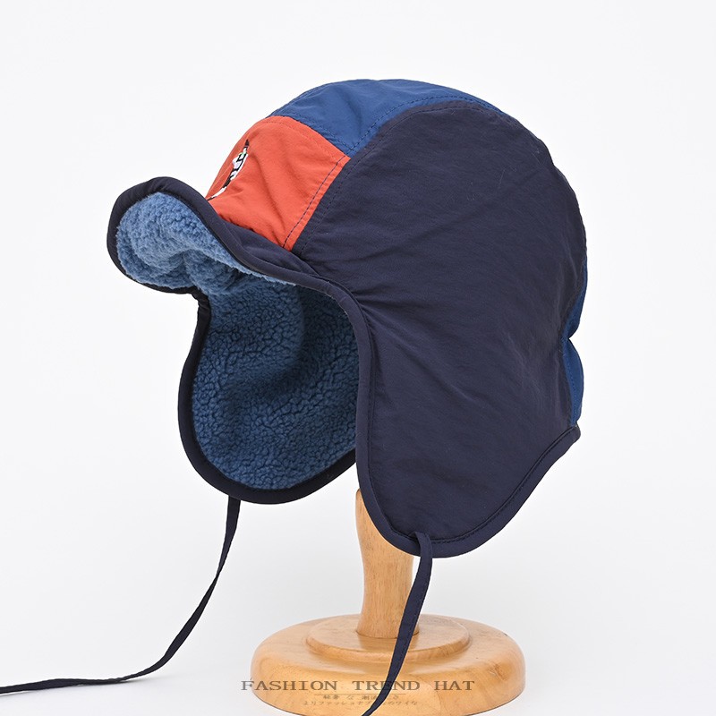 1 pezzo Cappello Bomber Retrò  - Corduroy Cap 5 Panel recensione e prezzo